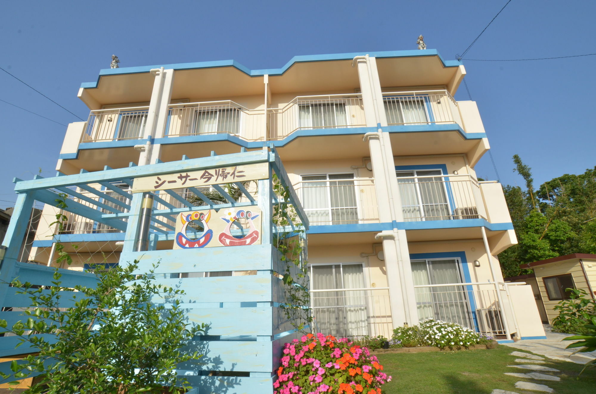 Condominium Ceaser 今帰仁村 エクステリア 写真